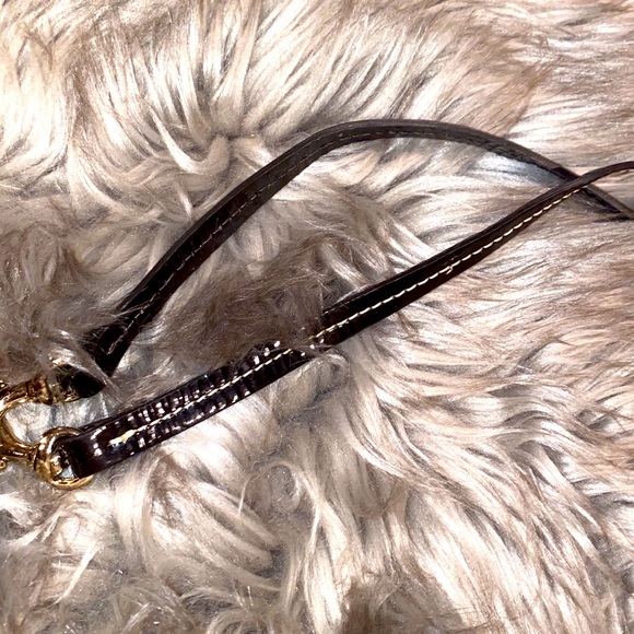 Designer Clutch - Picture 4 of 9